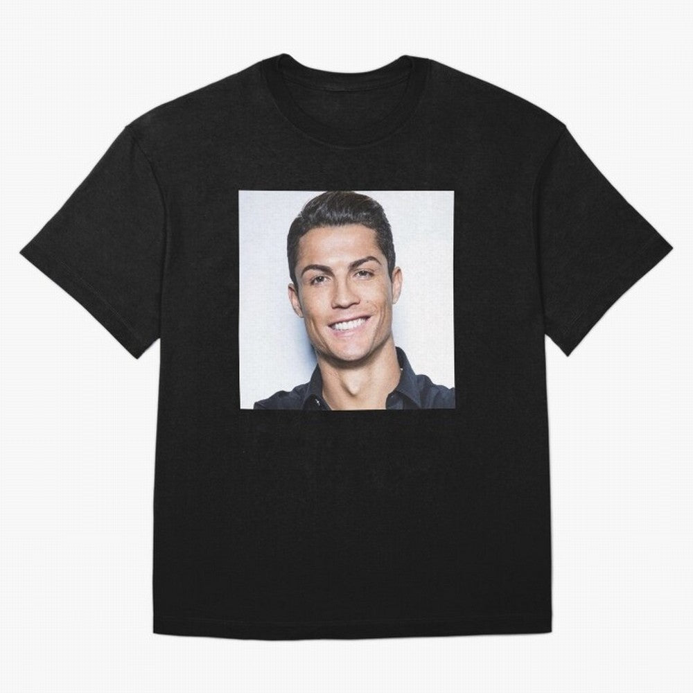 Cristiano Ronaldo Poster Oversized T-Shirt Celebrate Supporters United by Global Football Passion for FIFA World Cup 2026, Capturing Neymar, England, Retro Football Energy, Iconic Rivalries, Trophy Chase Drama and Stadium Atmosphere; Perfect for