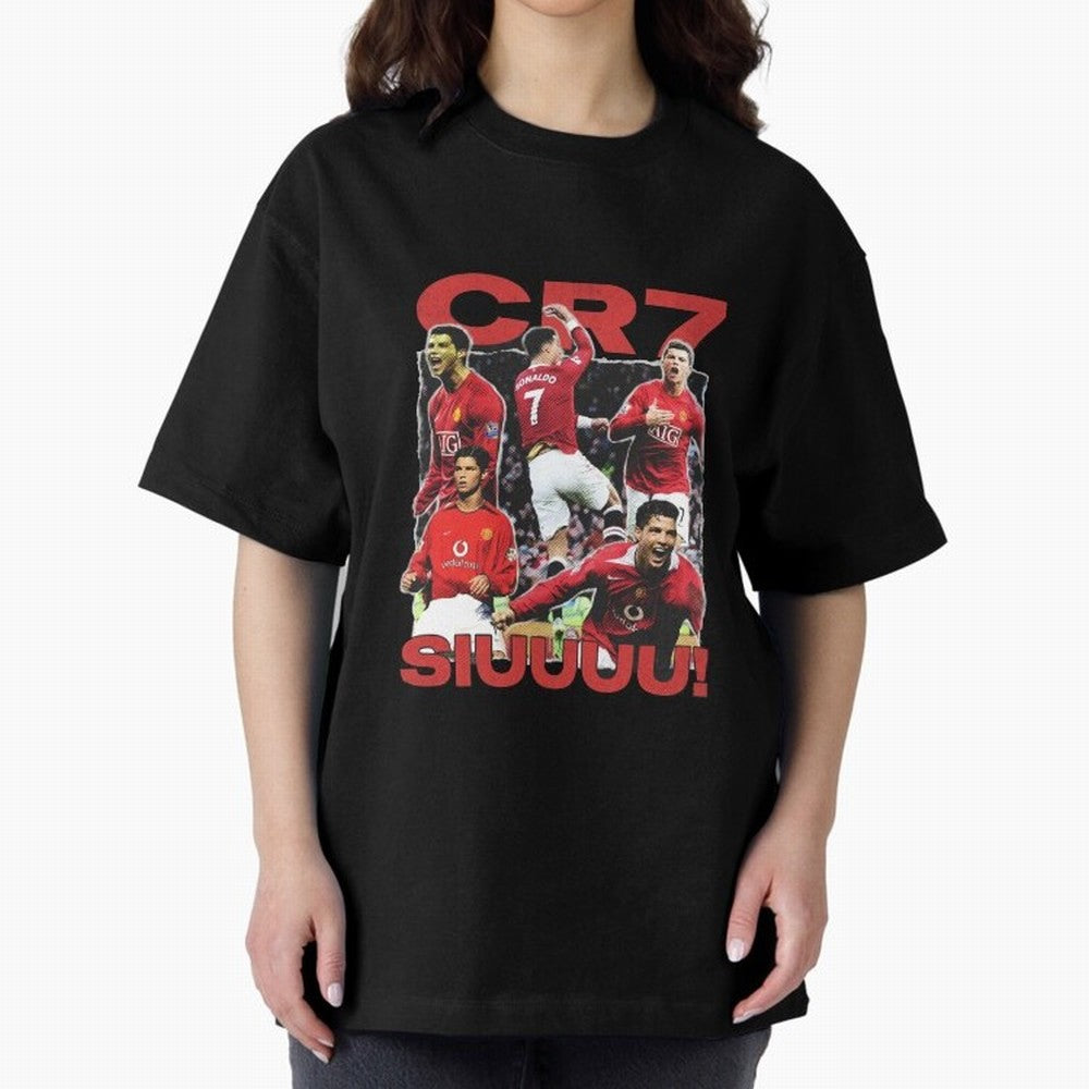 Retro Cristiano Ronaldo Manchester United Oversized T-Shirt Capture FIFA World Cup 2026 Group Stage Filled with CR7, France and Portugal Energy, Goal Celebration Energy, Supporter Heritage, Football Icons and Worldwide Tournament Joy; Great for