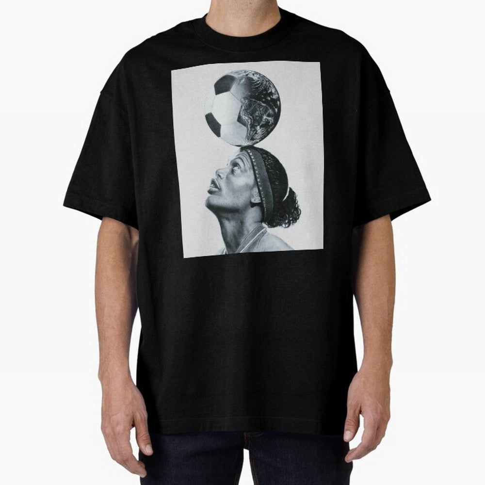 Art Ronaldinho Illustration Oversized T-Shirt Celebrate Fan Favorites in FIFA World Cup 2026 USA Canada Mexico Centered on Neymar, Argentina, France and Brazil Energy, Match Day Excitement, Supporter Culture, Golden Goals and Global Football