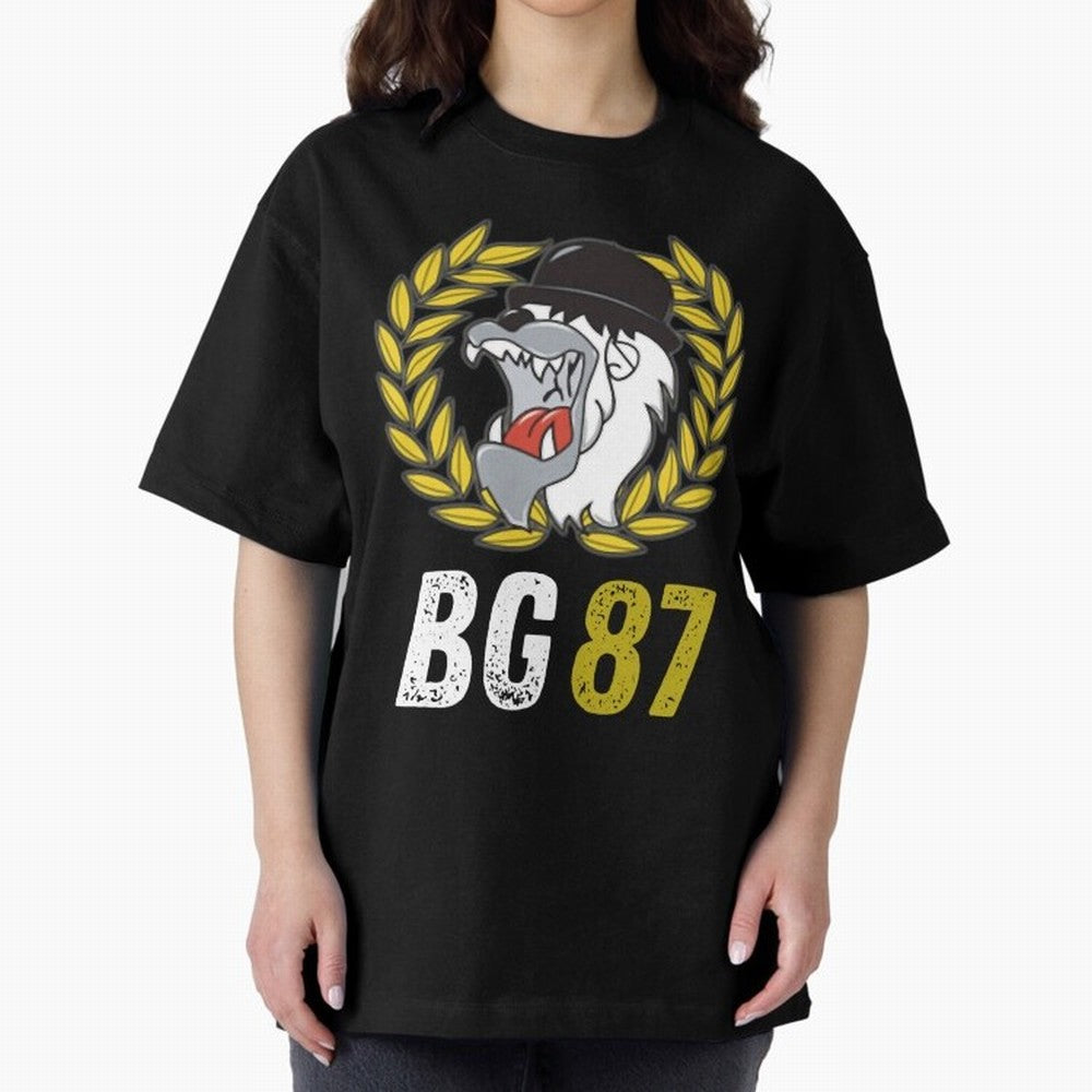 Mala Suerte 87 (Hinchas Del Lyon) Camiseta Esencial Oversized T-Shirt Join the Countdown to FIFA World Cup 2026 USA Canada Mexico Spirit, Connected to Spain, Cristiano Ronaldo, Haaland and CR7, Classic Soccer Heritage, Championship Pressure, Fan