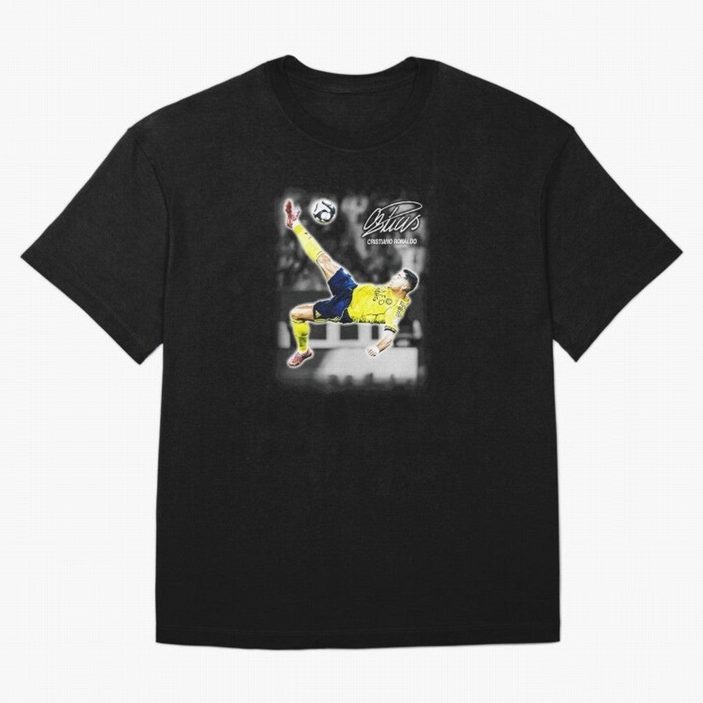 Cristiano Ronaldo Bicycle Kick Oversized T-Shirt Bring International Match Energy to FIFA World Cup 2026 USA Canada Mexico for Fans of Neymar and Brazil, Portugal and Argentina, Bringing Classic Soccer Heritage, Championship Pressure, Fan Loyalty