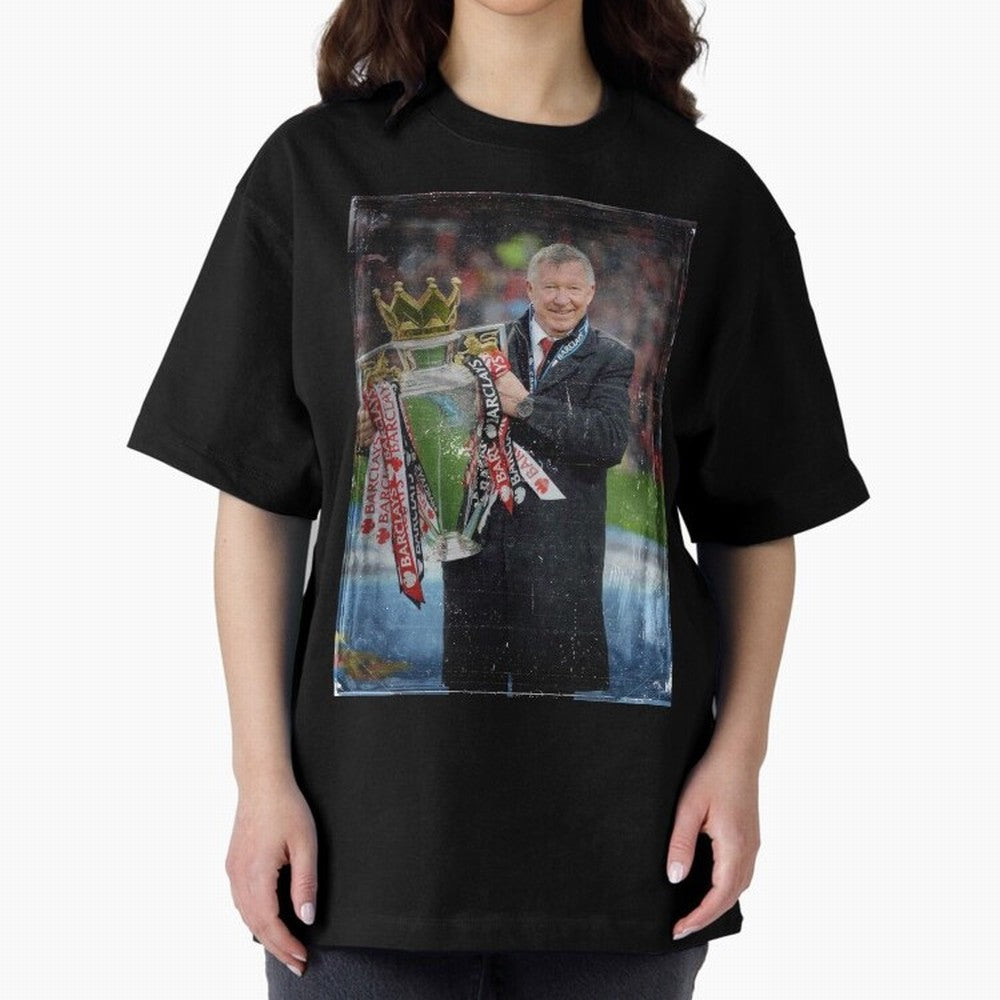 Sir Alex Ferguson Champion Oversized T-Shirt Feel the Roar of FIFA World Cup 2026 with Messi, Neymar and Mbappe, Argentina, France and Brazil Energy, Championship Spirit, Famous Goals, Roaring Crowds and International Football Unity; Great for
