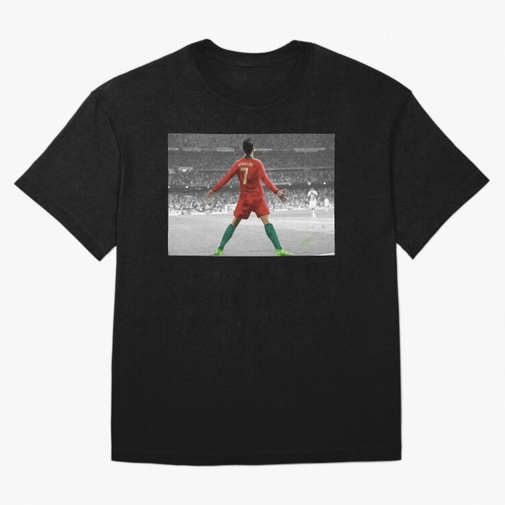 Portugal's Cristiano Ronaldo Oversized T-Shirt Spotlight FIFA World Cup 2026 for Fans of Messi, CR7 and Mbappe and Portugal, Bringing Global Supporter Spirit, Legendary Goals, National Colors and Tournament Celebration; Perfect for People Who Love