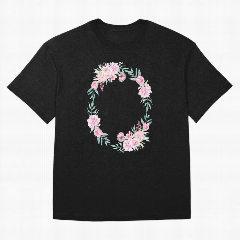 Proverbios 31:25 ¨C Est¨¢ vestida de fuerza y dignidad | Vers¨ªculo B¨ªblico Floral | Mujer de Fe Oversized T-Shirt Celebrate Unforgettable Nights in Global Football Passion for FIFA World Cup 2026 Group Stage, Inspired by Neymar, England and