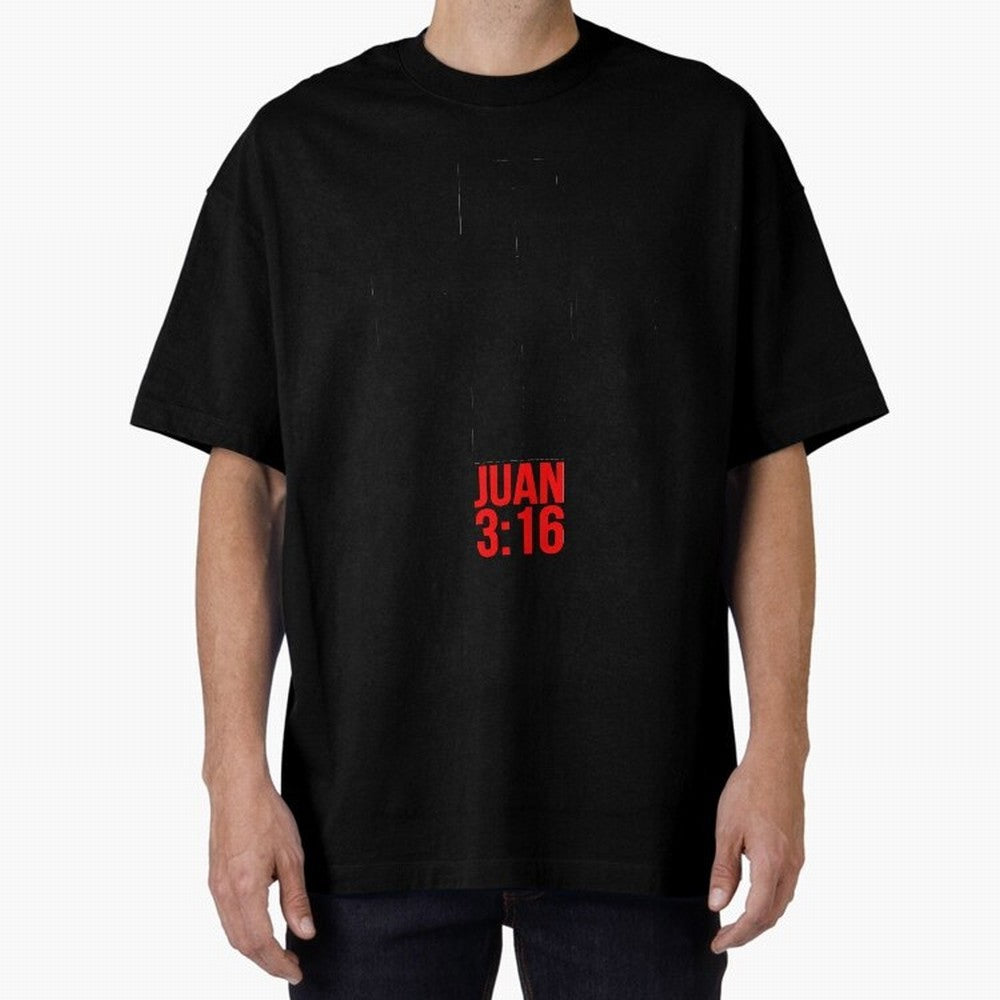 Porque de tal manera amo Dios al mundo - Mensajes Biblicos para Cristianos - Spanish Biblical Quotes for Christians Oversized T-Shirt Keep Football History Alive during the FIFA World Cup 2026 USA Canada Mexico Journey through Messi and Cristiano