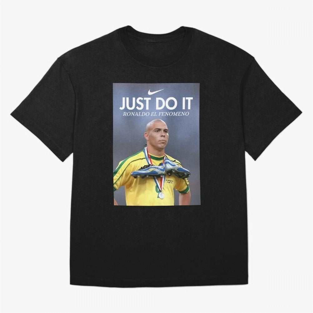 Ronaldo Fenomeno Ronaldo Nazario Vintage Sports Decor Living Room Decor For Walls Sports Bedroom Decor Game Room Decor R9 Oversized T-Shirt Experience the Global Stage of FIFA World Cup 2026 Spirit, Filled with Portugal, Spain and Germany, Neymar,