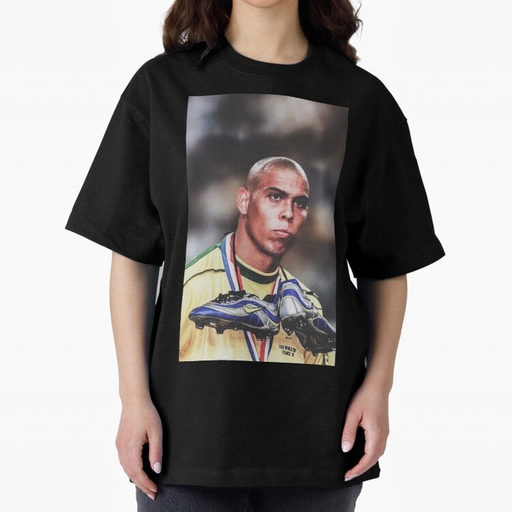 Ronaldo Luis Nazario de Lima Art Oversized T-Shirt Capture FIFA World Cup 2026 Group Stage with Haaland and Mbappe, France Energy, Championship Spirit, Famous Goals, Roaring Crowds and International Football Unity; Great for Watch Parties, Sports