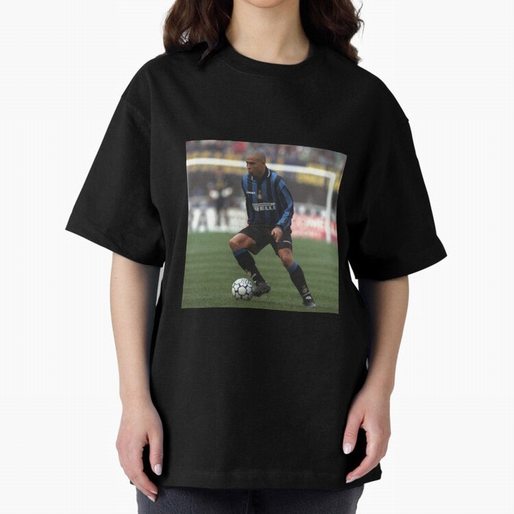 R9 Oversized T-Shirt Celebrate National Team Dreams in FIFA World Cup 2026 Spirit, with France, Messi, Vintage Soccer Flavor, Modern Football Stars, National Flags and Final Night Emotion; Made for Collectors Who Enjoy Iconic Players, Country