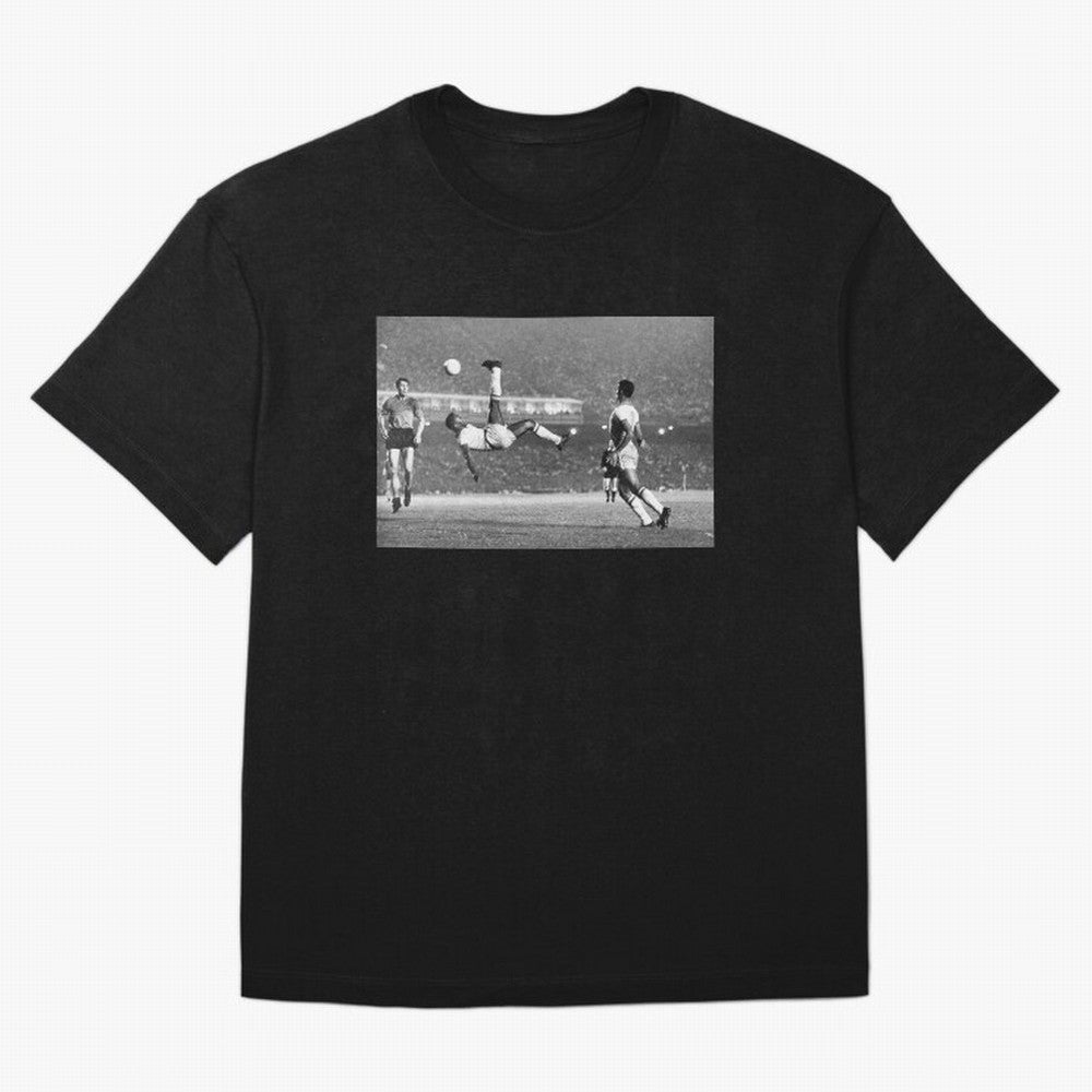 PELE LEGENDARY BICYCLE KICK BLACK AND WHITE5 Oversized T-Shirt Feel the Heartbeat of FIFA World Cup 2026 Group Stage Spirit, Capturing France and Portugal, Cristiano Ronaldo, Worldwide Fan Energy, Dramatic Goals, Stadium Lights and Championship