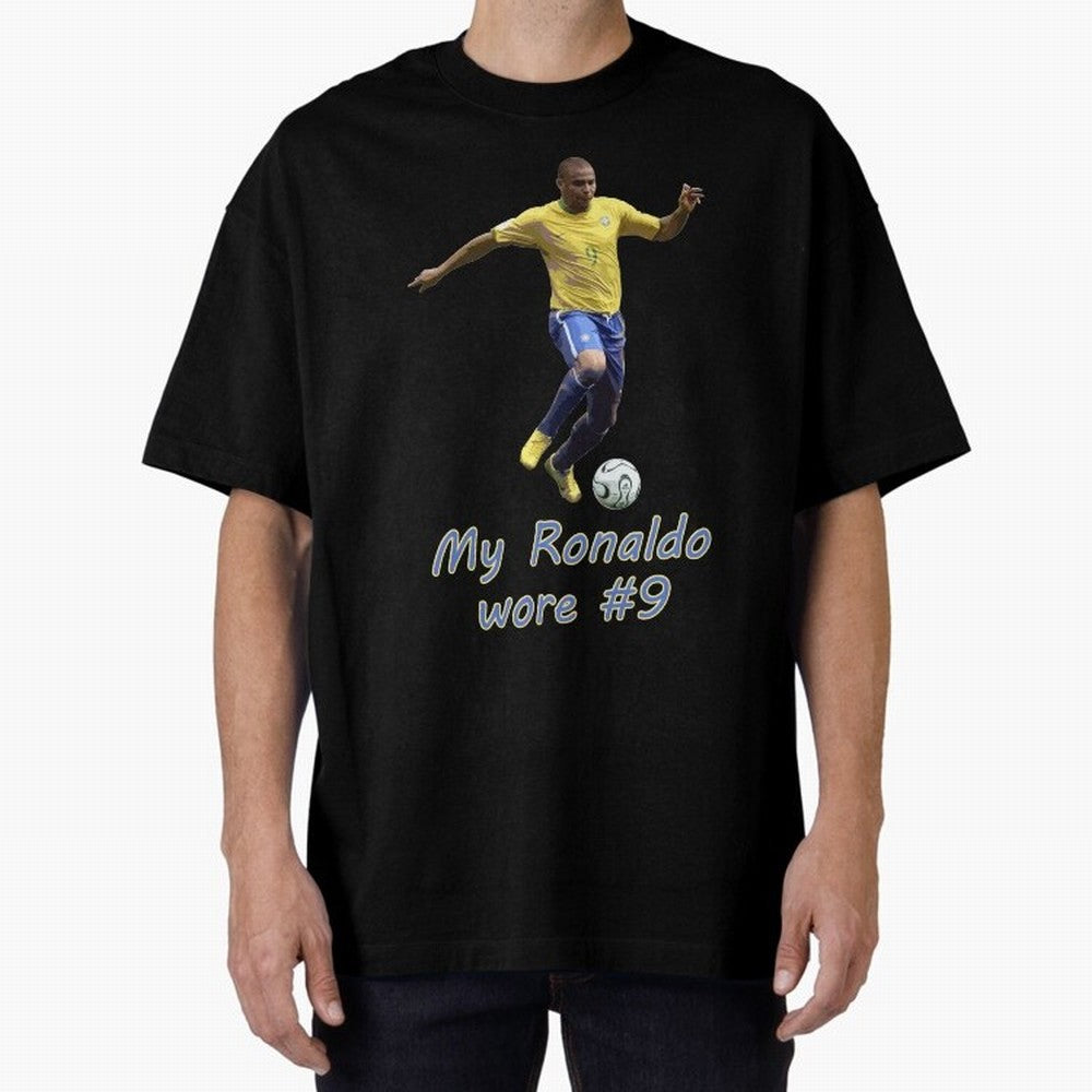 The True Ronaldo Oversized T-Shirt Celebrate National Team Dreams in FIFA World Cup 2026 Spirit, with France, Messi, Vintage Soccer Flavor, Modern Football Stars, National Flags and Final Night Emotion; Made for Collectors Who Enjoy Iconic Players,