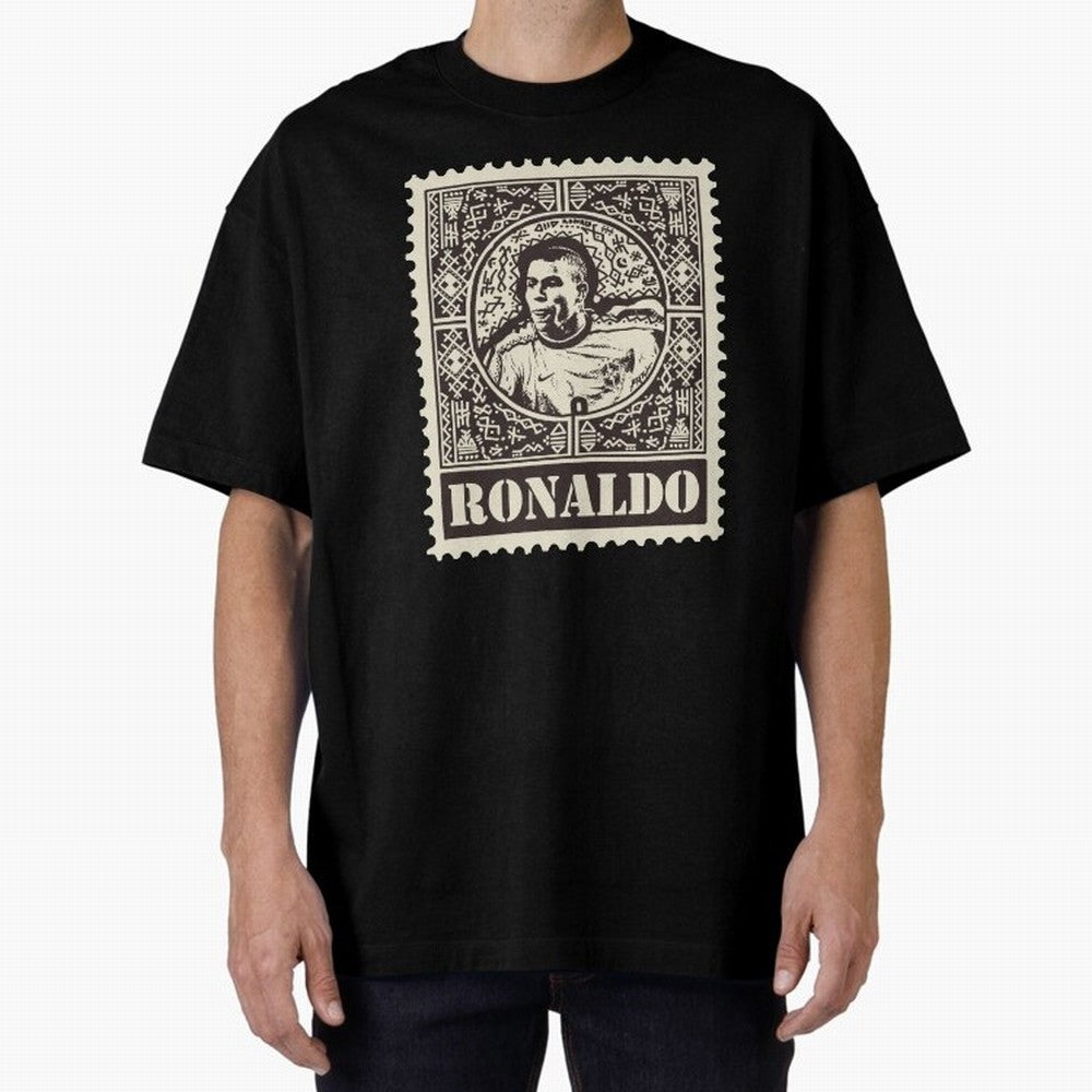 LEGEND FOOTBALL Oversized T-Shirt Keep the Legacy of FIFA World Cup 2026 USA Canada Mexico Built around CR7 and Messi, Brazil, Portugal and Argentina Energy, Vintage Soccer Flavor, Modern Football Stars, National Flags and Final Night Emotion; Made