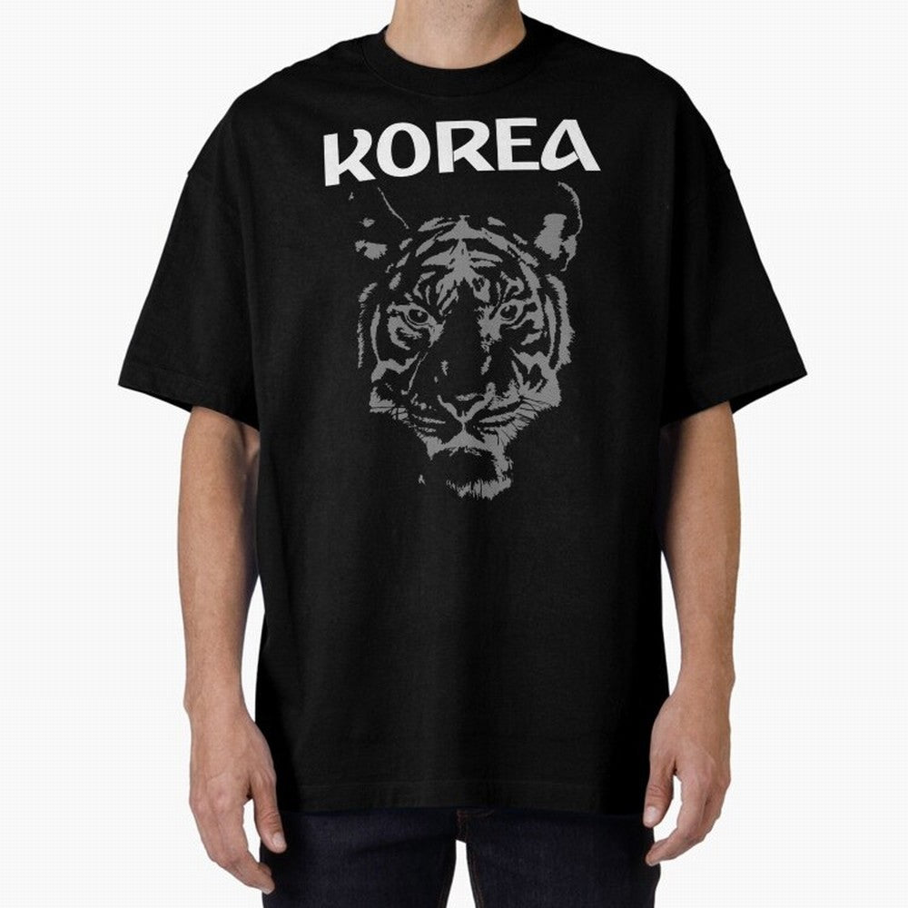 Team Korea Soccer Oversized T-Shirt Celebrate Every Goal in FIFA World Cup 2026 Spirit, Capturing England and Germany, Cristiano Ronaldo, Fan Favorite Moments, National Team Passion, Big Match Drama and Soccer History; Made for Collectors Who Enjoy