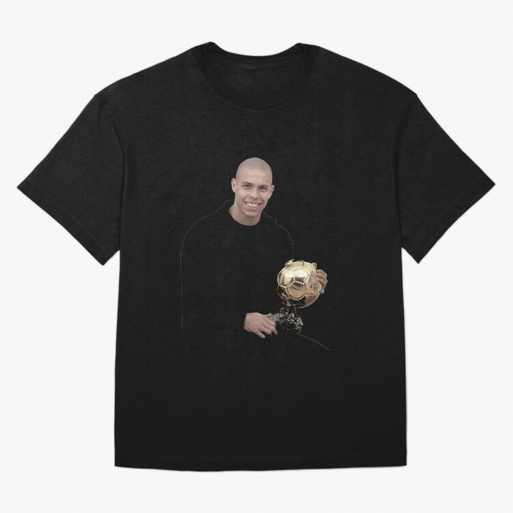 Ronaldo Iconic Ballon d¡¯Or Football Art Oversized T-Shirt Follow FIFA World Cup 2026 USA Canada Mexico Spirit, Filled with England and Germany, CR7 and Messi, Vintage Soccer Flavor, Modern Football Stars, National Flags and Final Night Emotion;