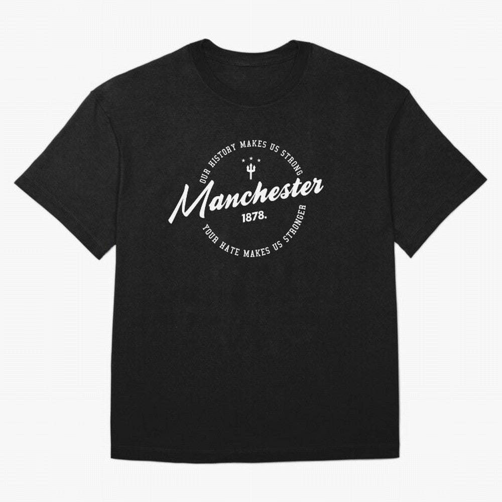 Mancester United Quotes Oversized T-Shirt Stand with FIFA World Cup 2026 USA Canada Mexico for Fans of Haaland and Mbappe and England, France and Netherlands, Bringing Classic Soccer Heritage, Championship Pressure, Fan Loyalty and International