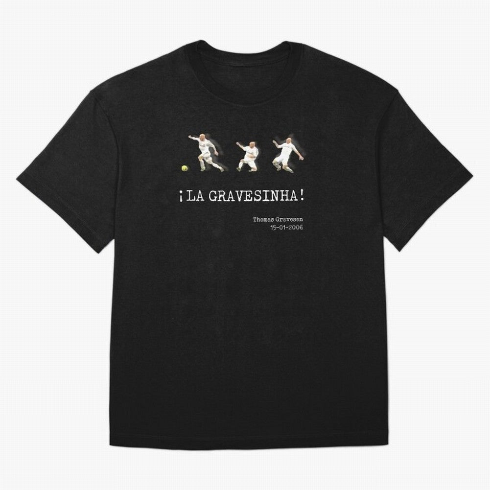 ?La Gravesinha! Oversized T-Shirt Fuel Your Fan Pride for Global Football Passion for FIFA World Cup 2026 Group Stage, Driven by CR7, Portugal, Spain and Germany, Football History, Final Match Energy, Crowd Noise and Once in a Lifetime Moments;
