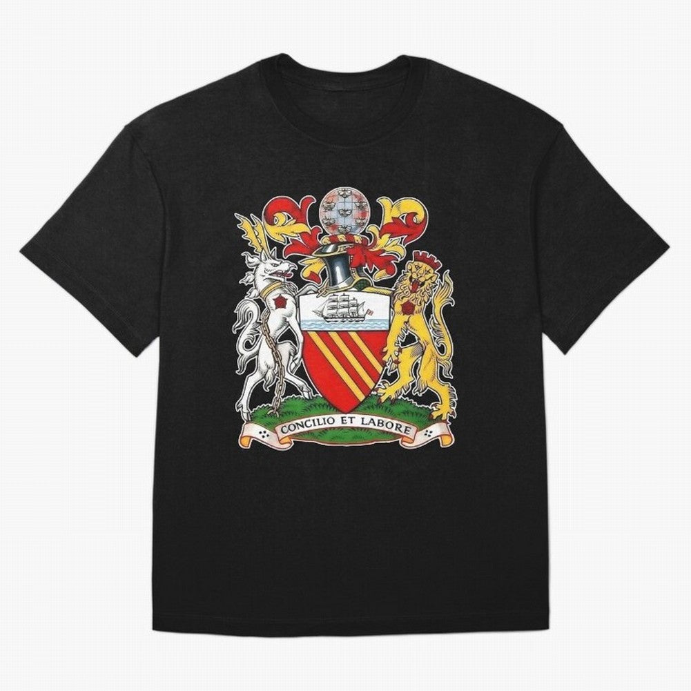 1902 -1960 The First UNITED Crest Large Oversized T-Shirt Relive the Noise and Pride of FIFA World Cup 2026 USA Canada Mexico Spirit, Inspired by Argentina, Mbappe and Neymar, Football History, Final Match Energy, Crowd Noise and Once in a Lifetime