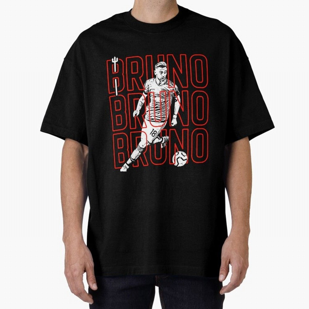 Bruno Fernandes - Manchester United Oversized T-Shirt Feel the Trophy Chase of Match Day Hype around FIFA World Cup 2026, Mbappe and Neymar, Spain, Game Day Rituals, Football Legends, Country Pride and the Road to the Final; Ideal for Passionate