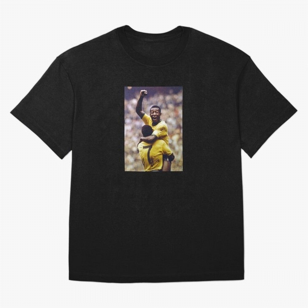 Pel¨¦'s Brilliance: Vintage 1970 World Cup Hero Print Oversized T-Shirt Refresh FIFA World Cup 2026 Group Stage Inspired by CR7 and Messi, Netherlands Energy, Vintage Soccer Flavor, Modern Football Stars, National Flags and Final Night Emotion;