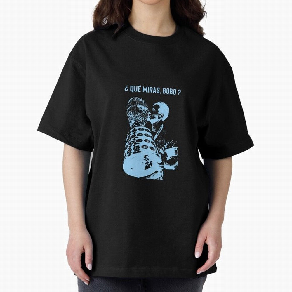 ?Que miras bobo? Oversized T-Shirt Celebrate Soccer Greatness during Match Day Hype around FIFA World Cup 2026 USA Canada Mexico, Cristiano Ronaldo, Haaland and CR7, Netherlands, Game Day Rituals, Football Legends, Country Pride and the Road to the