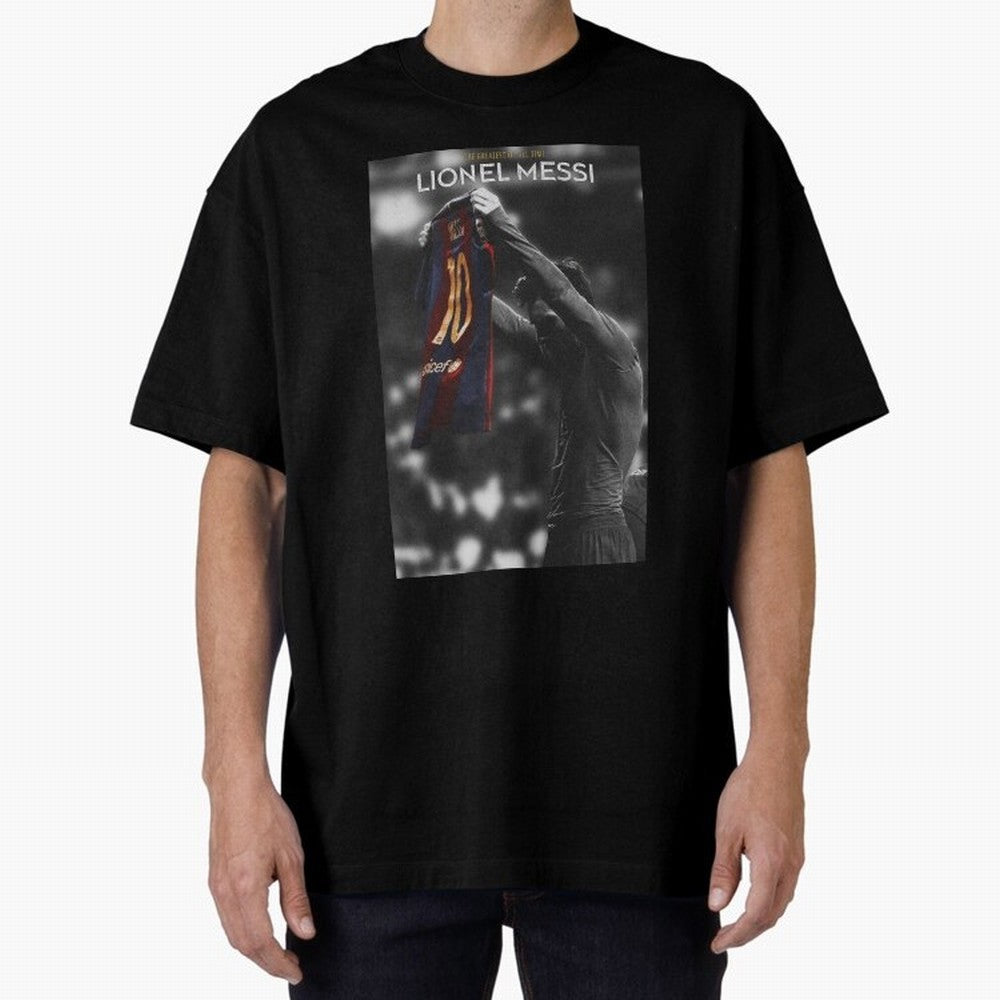 Lionel Messi GOAT Boxy T-Shirt Feel the Trophy Chase of FIFA World Cup 2026 Group Stage for Fans of Messi and Spain and Netherlands, Bringing Soccer Culture, Superstar Moments, National Team Dreams and Competitive Fire; Made for Collectors Who