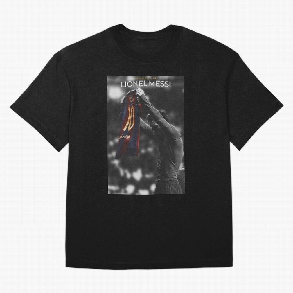 Lionel Messi GOAT Boxy T-Shirt Feel the Trophy Chase of FIFA World Cup 2026 Group Stage for Fans of Messi and Spain and Netherlands, Bringing Soccer Culture, Superstar Moments, National Team Dreams and Competitive Fire; Made for Collectors Who
