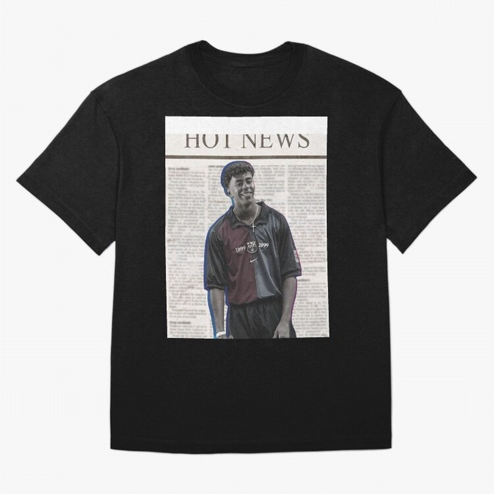 Lamine yamal vintage football player : Lamine yamal Iconic celebration with amazing design for unique portratif gift to football club barcelona friend Graphic T-Shirt Follow the Final Road of Match Day Hype around FIFA World Cup 2026 USA Canada